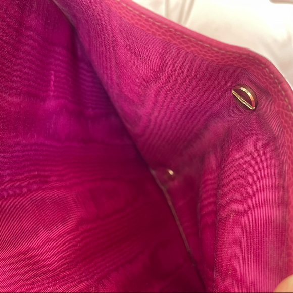 Chanel 1996-1997 CC Caviar Wallet on Chain in Pink w/Dust Bag - Picture 8 of 15